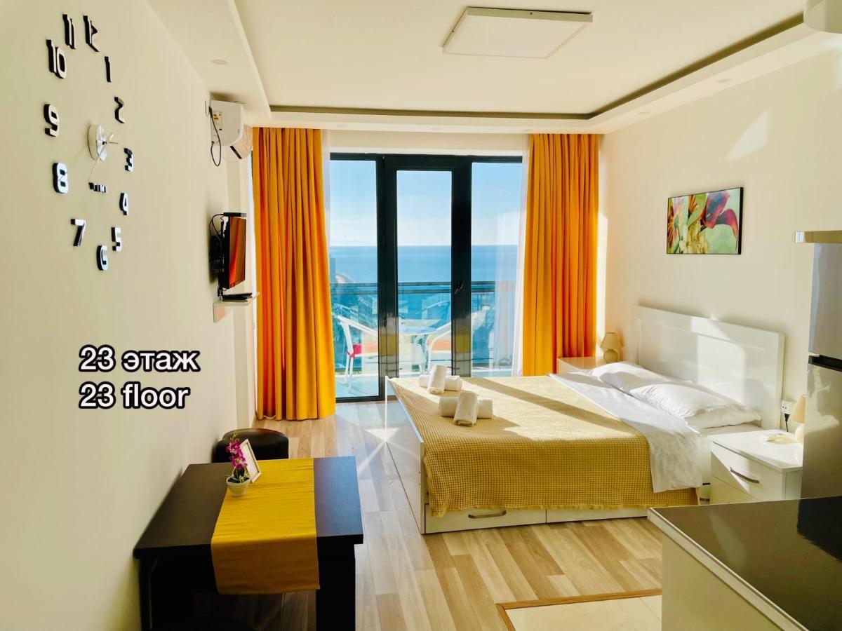 Sea View Apartments Orbi Beach Tower Batumi Kültér fotó