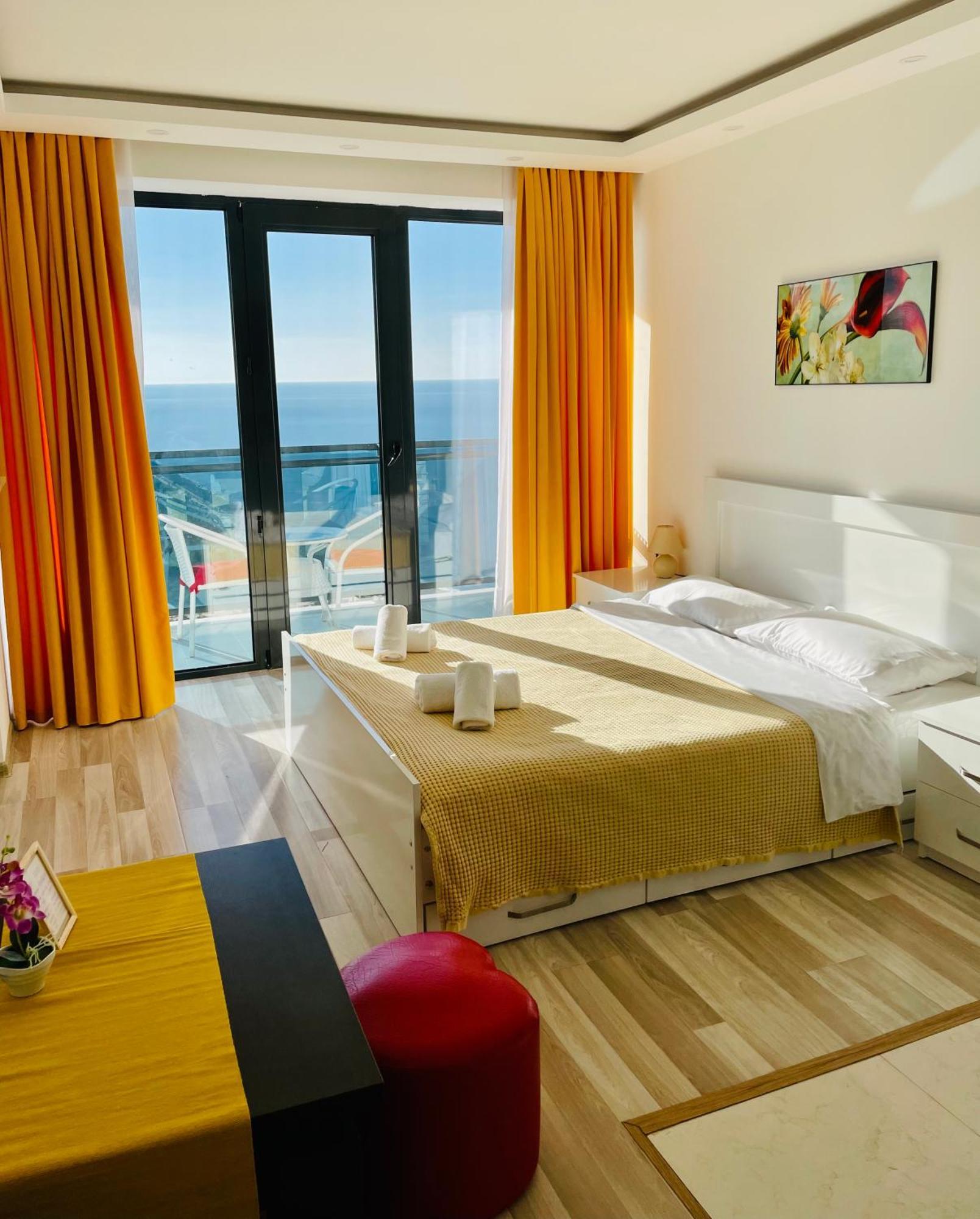 Sea View Apartments Orbi Beach Tower Batumi Kültér fotó